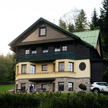 بيت ضيافة Anicka