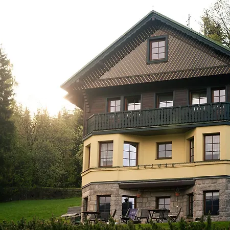 بيت ضيافة Anicka 3*